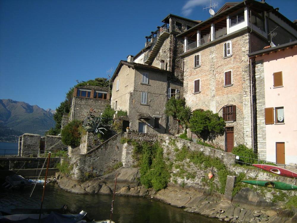 Lilli - Casa Sul Lago Dervio Eksteriør bilde